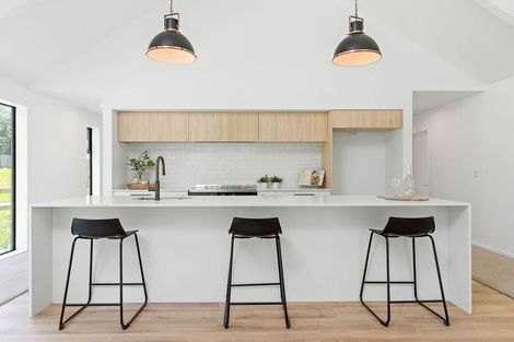 Photo of property in 8 Molly Place, Southbridge, 7602