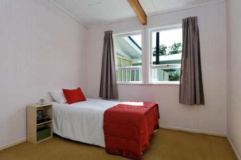 Photo of property in 73 Kay Drive, Blockhouse Bay, Auckland, 0600