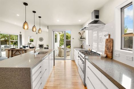 Photo of property in 8 Springwater Avenue, Northwood, Christchurch, 8051