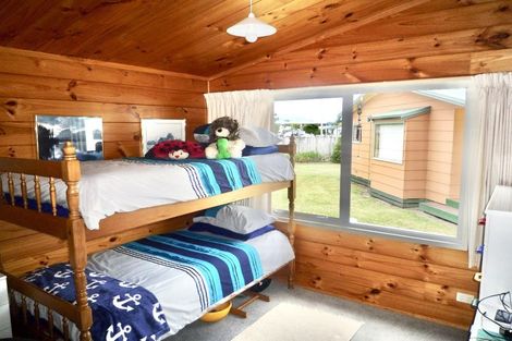 Photo of property in 7 Endeavour Close, Whitianga, 3510