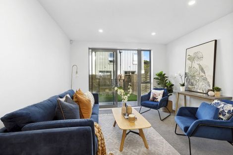 Photo of property in 34 John Street, Stokes Valley, Lower Hutt, 5019