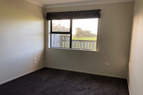 Photo of property in 13 Brendan Drive, Te Horo Beach, Otaki, 5581