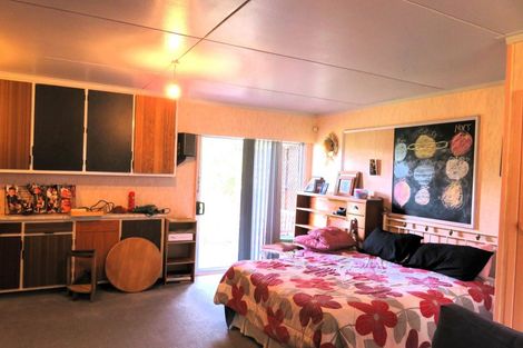 Photo of property in 1101 Queen Sh25 Street, Thames, 3500