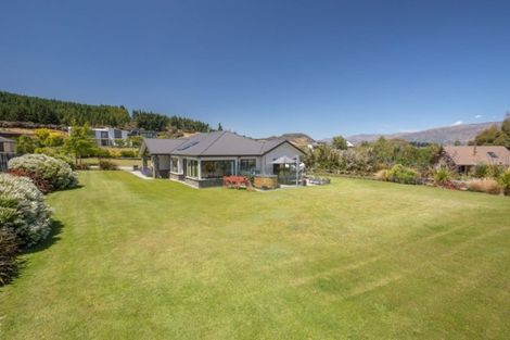 Photo of property in 67 Rata Street, Wanaka, 9305