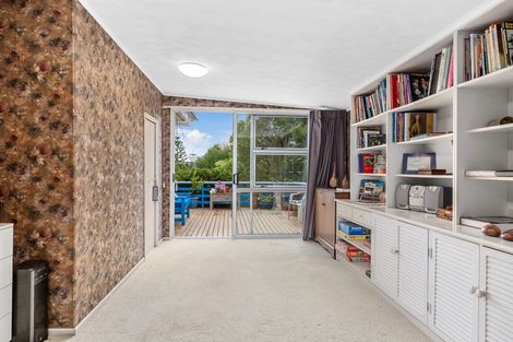 Photo of property in 93 Ruahine Street, Paraparaumu, 5032