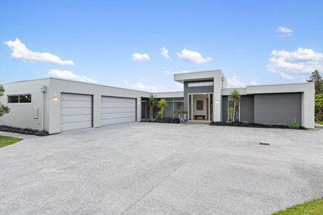 Photo of property in 2 Aglaia Place, Cracroft, Christchurch, 8022