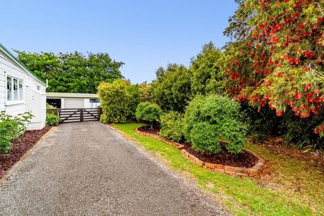 Photo of property in 9 Collins Street, Waipawa, 4210