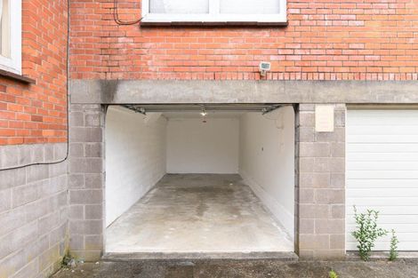 Photo of property in 7/12 Raines Avenue, Forrest Hill, Auckland, 0620