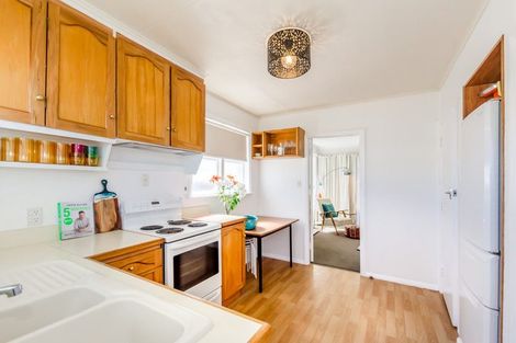 Photo of property in 3/13 Alexander Road, Raumati Beach, Paraparaumu, 5032