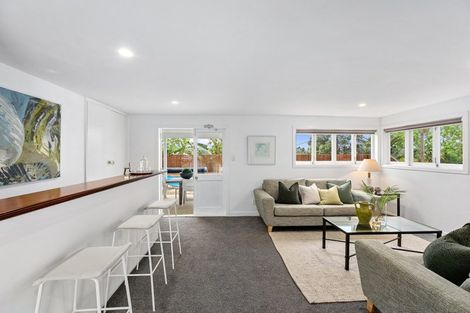 Photo of property in 30 Maritime Terrace, Birkenhead, Auckland, 0626