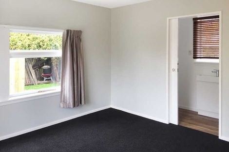 Photo of property in 14 Kotare Street, Fendalton, Christchurch, 8041