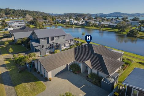 Photo of property in 14 Motukorure Parade, Cooks Beach, Whitianga, 3591