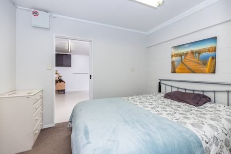 Photo of property in 27 Russleigh Drive, Dinsdale, Hamilton, 3204