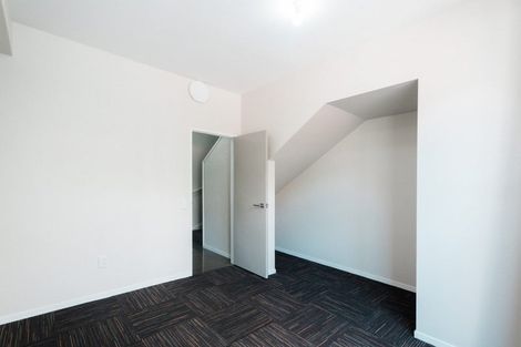 Photo of property in 35 Karo Drive, Te Aro, Wellington, 6011