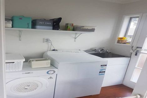 Photo of property in 1/360 Bucklands Beach Road, Bucklands Beach, Auckland, 2012