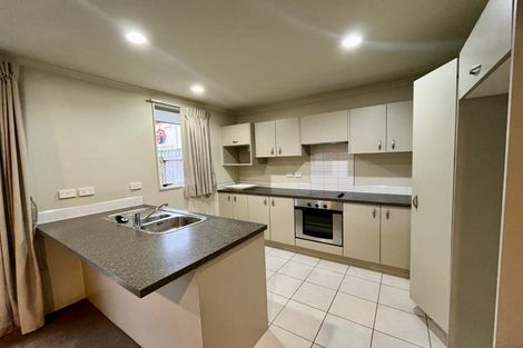 Photo of property in 13 Zabeel Crescent, Takanini, 2112