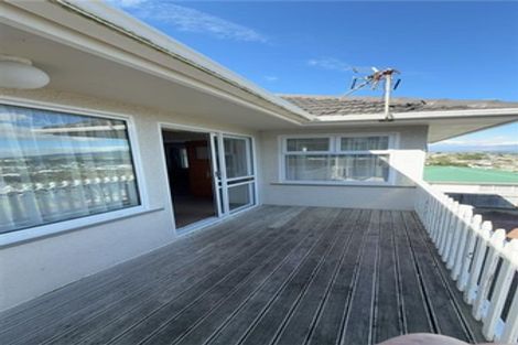 Photo of property in 19 Scott Street, Moturoa, New Plymouth, 4310