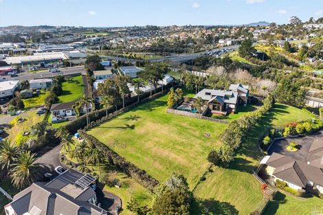 Photo of property in 10 Chester Avenue, Greenhithe, Auckland, 0632