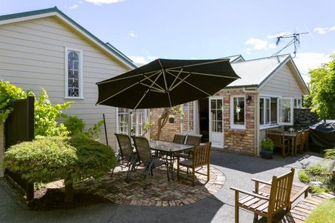 Photo of property in 70 Shepherd Road, Waipahihi, Taupo, 3330