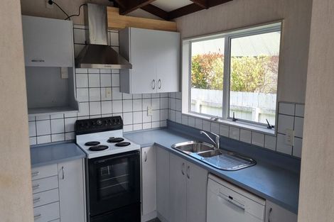 Photo of property in 90a Epuni Street, Epuni, Lower Hutt, 5011