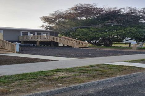 Photo of property in 2 Burlington Place, Manurewa, Auckland, 2102