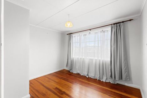 Photo of property in 16 Salisbury Avenue, Terrace End, Palmerston North, 4410