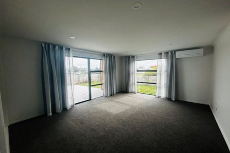 Photo of property in 40b Egmont Street, Castlecliff, Whanganui, 4501