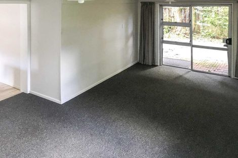 Photo of property in 32 Kervil Avenue, Te Atatu Peninsula, Auckland, 0610