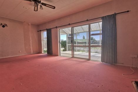 Photo of property in 12 Churchill Avenue, Wairoa, 4108