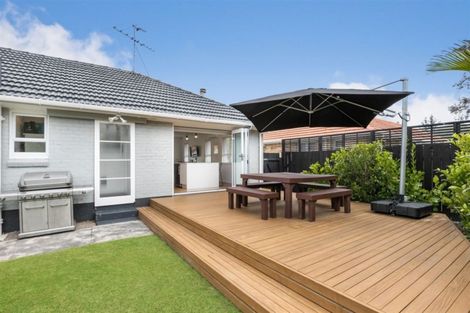 Photo of property in 1/14 Margate Road, Blockhouse Bay, Auckland, 0600