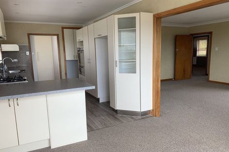 Photo of property in 30a Te Atatu Road, Te Atatu South, Auckland, 0610