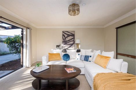 Photo of property in 1/26 Mauger Drive, Heathcote Valley, Christchurch, 8022