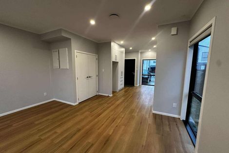 Photo of property in 4 Gloaming Lane, Wallaceville, Upper Hutt, 5018