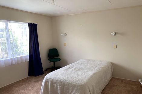 Photo of property in 2/5 Rainsford Street, Moturoa, New Plymouth, 4310