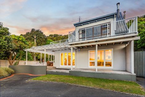 Photo of property in 1/2 Gill Road, Lowry Bay, Lower Hutt, 5013