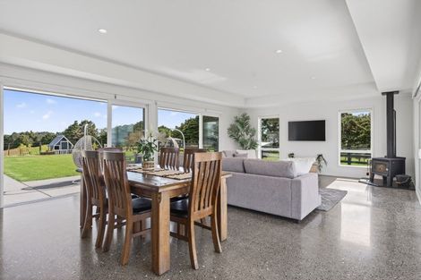 Photo of property in 308 Owhiwa Road, Parua Bay, Onerahi, 0192