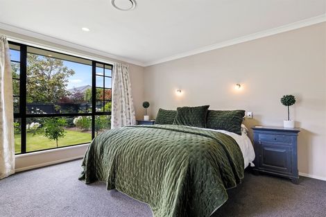 Photo of property in 16 Elmslie Grove, Halswell, Christchurch, 8025