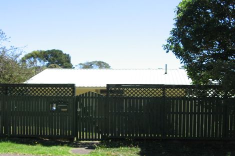 Photo of property in 83 Taurus Crescent, Beach Haven, Auckland, 0626