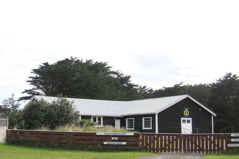 Photo of property in 11 Fabrin Street, Foxton Beach, Foxton, 4815