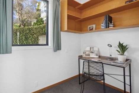 Photo of property in 48 Easther Crescent, Kew, Dunedin, 9012