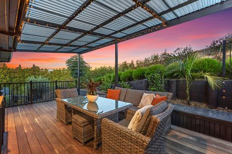 Photo of property in 16 Mearns Way, Ohauiti, Tauranga, 3112