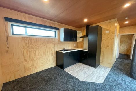 Photo of property in 15 Paritutu Road, Spotswood, New Plymouth, 4310