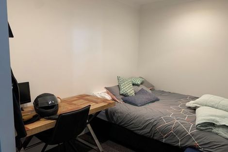 Photo of property in Kelvin House, 6e/16 The Terrace, Wellington Central, Wellington, 6011