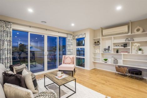 Photo of property in 7 Leadline Place, Whitby, Porirua, 5024