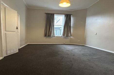 Photo of property in 61-61a Brougham Street, Mount Victoria, Wellington, 6011