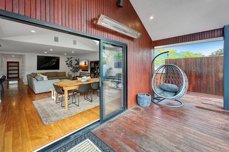 Photo of property in 45 Heretaunga Square, Silverstream, Upper Hutt, 5019