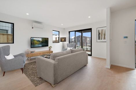 Photo of property in 4 Rautahi Street, Flat Bush, Auckland, 2019