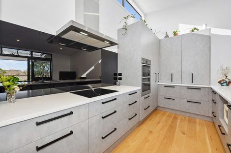 Photo of property in 2/21 Manning Street, Hamilton Central, Hamilton, 3204