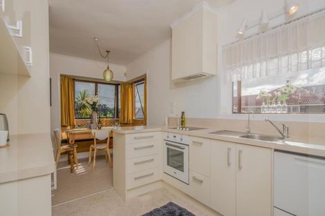 Photo of property in 42 Rogan Street, Mount Roskill, Auckland, 1041