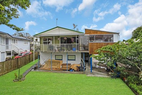 Photo of property in 22 Lawrence Crescent, Hillpark, Auckland, 2102